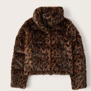 Abercrombie & Fitch Women’s Leopard Print Mini Puffer Jacket Size M